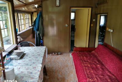 Casă cu 5 camere cu Teren 2600 Mp în Central - 6