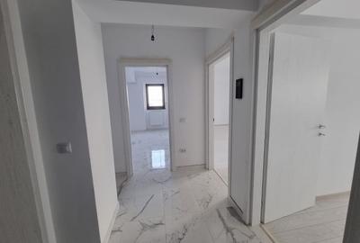 Apartament cu 2 camere decomandat în Bucium