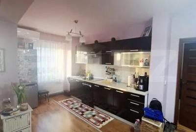 Apartament cu 3 camere semidecomandat în Nufărul - 11