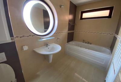 VILA CU 5 CAMERE zona Mircea Cel Batran - 15