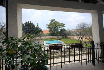 Casă cu 12 camere cu Canalizare în P-ța Maria - 9