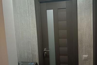 Apartament cu 3 camere decomandat în Siderurgiștilor - 2