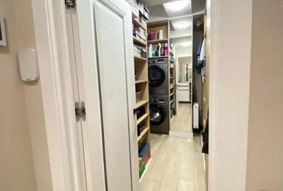 Ofer spre vanzare un apartament cu 2 camere in zona Salaj - 1