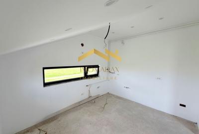 Apartament cu 3 camere decomandat în Moșnița Veche - 8
