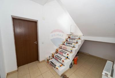 Casa / Vila spatioasa P+1+M de vanzare zona Padurea Cernica - 18