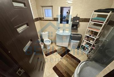 Casă cu Teren 120 Mp în Craiovița Nouă - 3