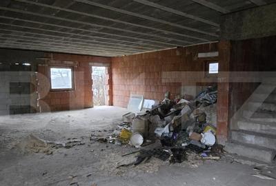 Casa la rosu, 191mp, teren 471mp. Viile satu Mare - 6