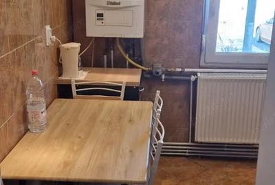Apartament cu 3 camere decomandat în Lipovei - 6