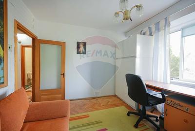 De vanzare - Apartament 4 camere decomandat - ultracentral zona Dacia - 28