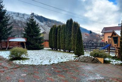 Casă individuală cu 7 camere cu Teren 747 Mp în Cheia - 9