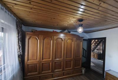 Casa 5 camere, zona ultracentrala, 1500mp teren, Radauti - 2