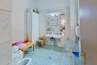 Casă cu 10 camere cu Canalizare în Barbu Văcărescu - 10
