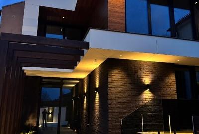 Casă individuală cu 5 camere cu Canalizare în Copou - 1