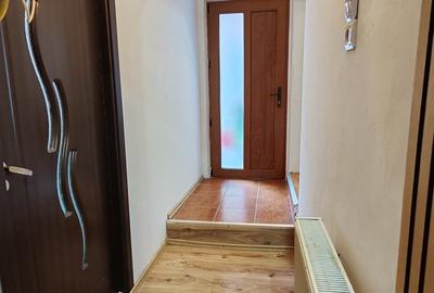 Casa 4 camere libera la vanzare zona Schei - 15