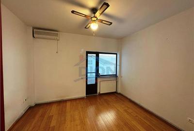 Apartament cu 3 camere semidecomandat, mobilat în Unirii - 11