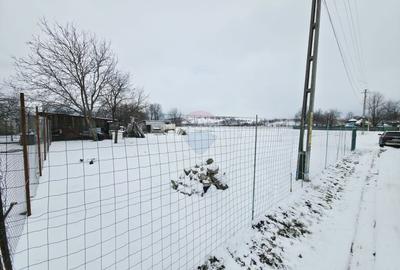 Teren Construcții intravilan de 325 mp, în Dobreni - 4