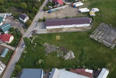 Teren de 6501 mp, în Central - 11