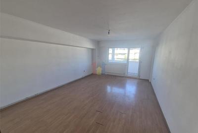 67mp Calarasilor-PNL, 2 cam Decomandat etaj de mijloc - 3