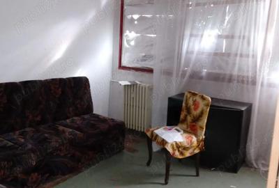 Apartament cu 2 camere decomandat în Giurgiului