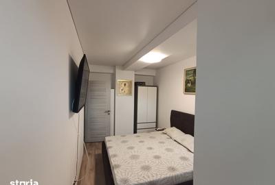 Apartament cu 2 camere decomandat în Apărătorii Patriei - 8