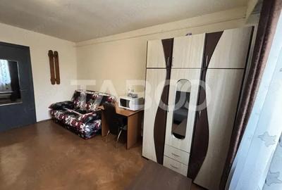 Garsoniera mobilata si utilata 22 mpu zona Lazaret Sibiu Garsoniera mobilata si utilata 22 mpu zona Lazaret Sibiu - 2