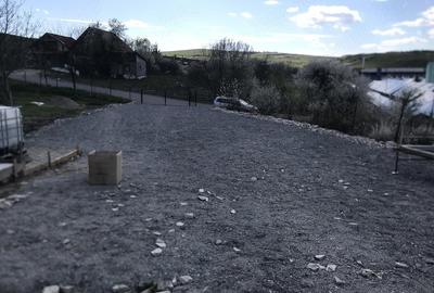 Teren de 872 mp, în Dezmir - 7