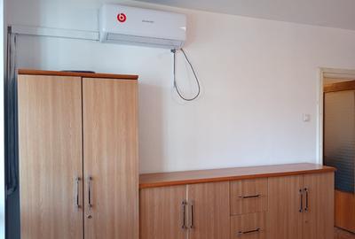 2 Camere Decomandat – Piața Muncii / Victor Babeș – Etaj 1 - 4