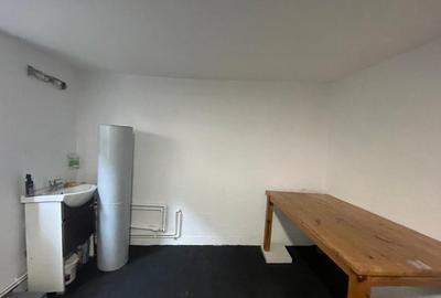 Spatiu comercial 35mp in zona Podisor Craiova - 4