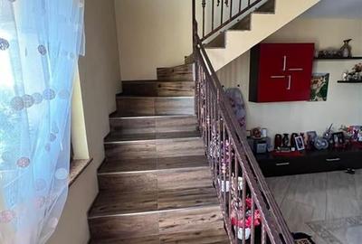 Casa P+1 de vanzare in Vanatori ! - 8