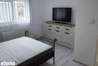 Casă cu 3 camere cu Teren 30 Mp în Crăiești