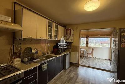Casă cu 5 camere cu Teren 1600 Mp în Unguraș - 11