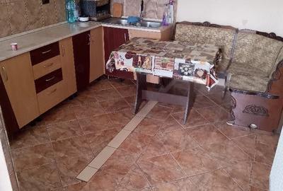 Apartament cu 3 camere semidecomandat în Fortuna - 2