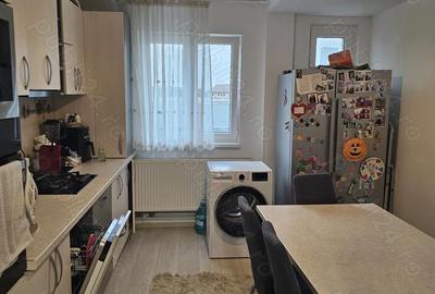 Apartament cu 3 camere semidecomandat în Nord - 9