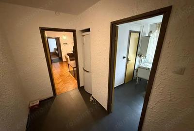 Apartament 2 camere, etaj 1, balcon, baie cu geam zona excelenta Sasar - 1