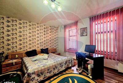 Casă cu 4 camere cu Teren 535 Mp în Central - 14