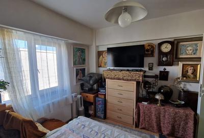 Apartament cu 3 camere decomandat în Central - 6