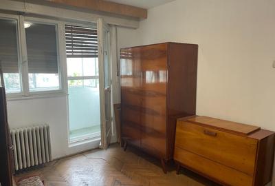 Apartament cu 3 camere decomandat în Rogerius - 2