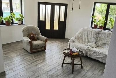 Casă în Central - 1