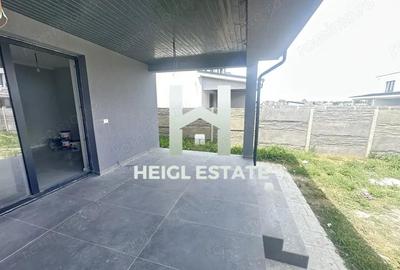 Duplex cu 4 camere in Bucovat