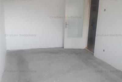 Apartament cu 3 camere decomandat în Barieră - 7