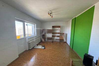 2cam decomandat |Str Pascani | bloc dupa cutremur | 5min met