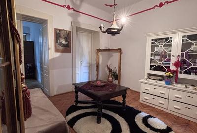 Apartament cu 3 camere semidecomandat în Traian - 4