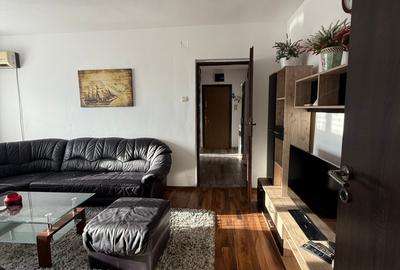 Apartament cu 3 camere semidecomandat în Olimpia-Stadion - 1