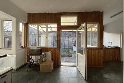 Casă cu 3 camere cu Teren 572 Mp în Central