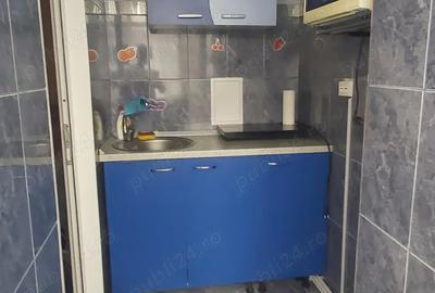 Inchiriez ap.1 camera Parc Viva - 2