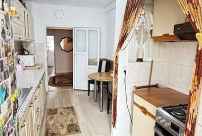 TRAIAN ZONA PIZZA PLUS apartament 3camere,2 bai, finisat! - 2