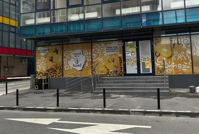 Spațiu comercial, de 567 mp, în Central - 3