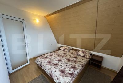 Casă cu 14 camere cu Teren 1001 Mp în Central - 2