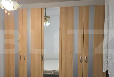 Apartament cu 3 camere, 65 mp, zona Micro 17 - 11