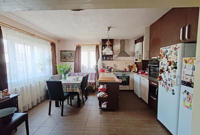Casa 4 camere la intrare SACELE - 4